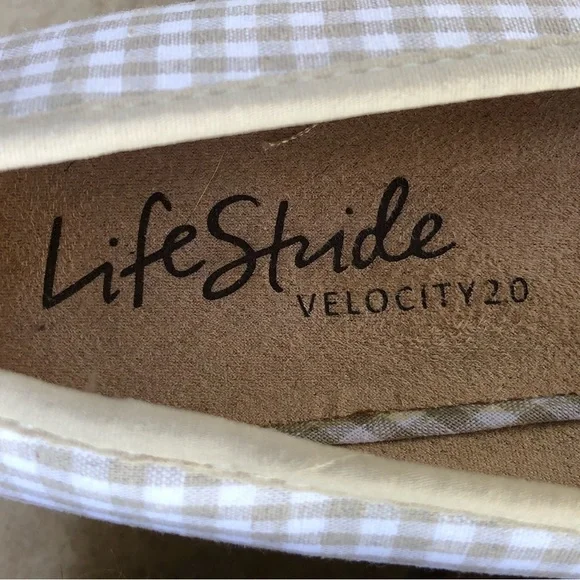 LifeStride Expadrille Wedge Heels Cork Closed Toe Canvas‎ Beige Size 9W. - Picture 12 of 13